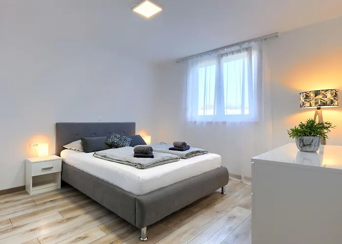 Apartamento La Mar 2 By Interhome