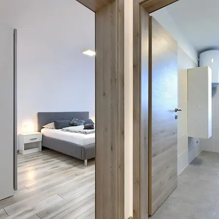 La Mar 2 By Interhome *